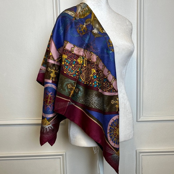 HERMES Authentic Scarf Carres 90 LANNES FEUX D'ARTIFICE Napoleon, 1987 - Picture 2 of 6